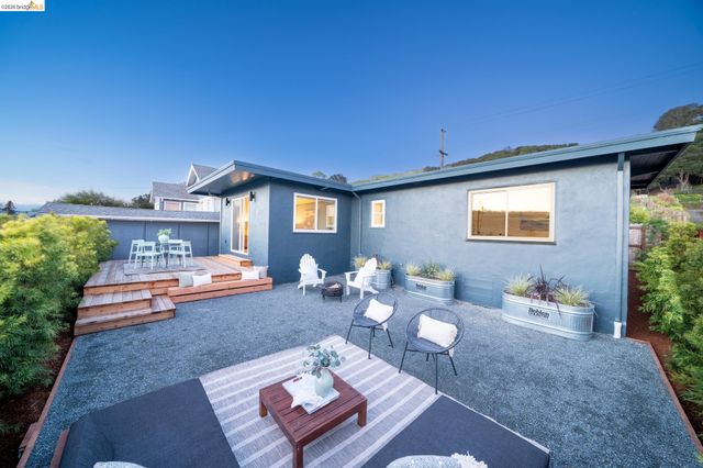 1343 Navellier St, El Cerrito, CA 94530