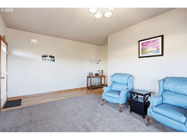 206 OLD MOUNTAIN Rd, Goldendale, WA 98620