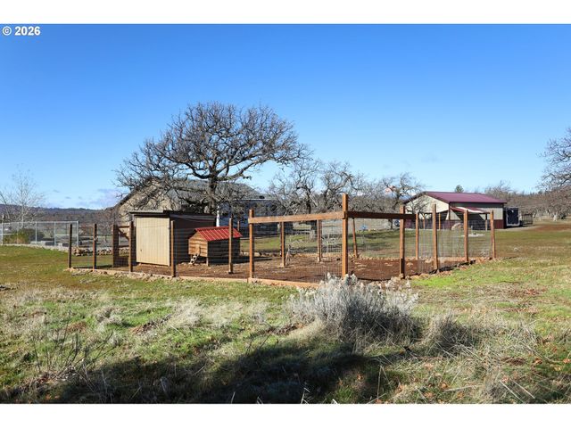 206 OLD MOUNTAIN Rd, Goldendale, WA 98620