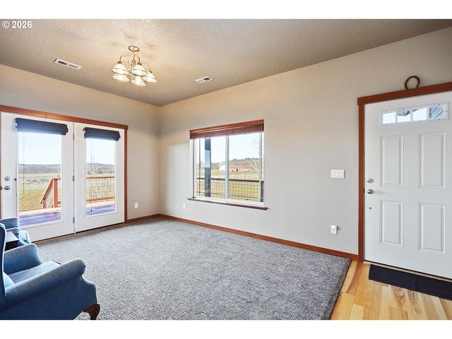 206 OLD MOUNTAIN Rd, Goldendale, WA 98620