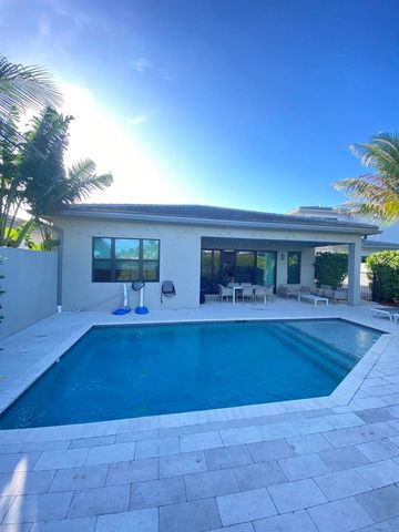 17296 Sea Blossom Way, Boca Raton, FL 33496