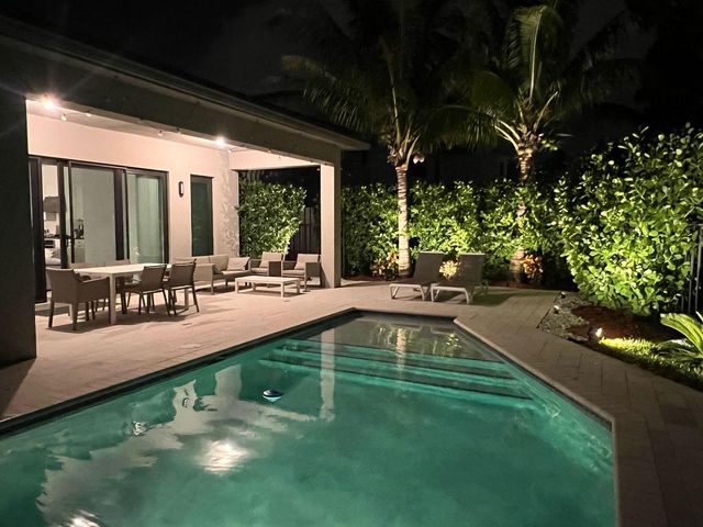 17296 Sea Blossom Way, Boca Raton, FL 33496