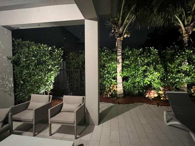17296 Sea Blossom Way, Boca Raton, FL 33496