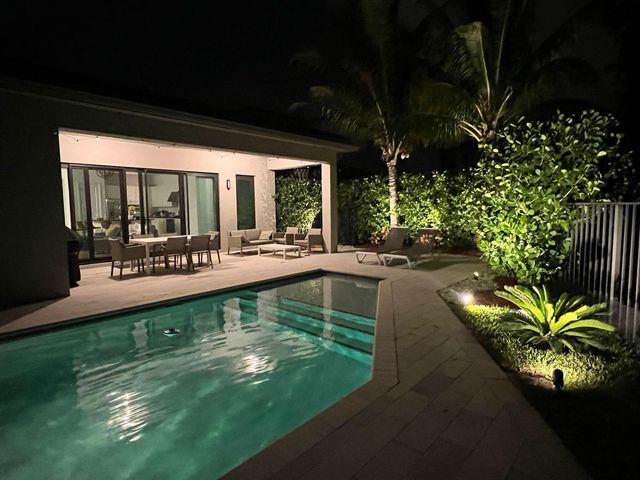 17296 Sea Blossom Way, Boca Raton, FL 33496