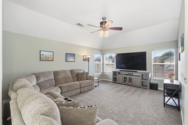 5609 Norris Drive, The Colony, TX 75056