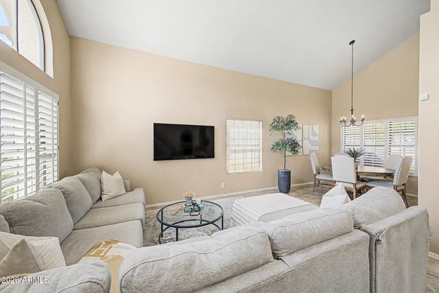 9152 E JENAN Drive, Scottsdale, AZ 85260