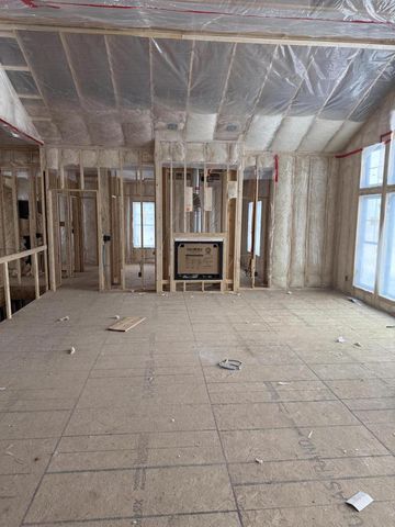 9401 W Huntington DRIVE, Mequon, WI 53097