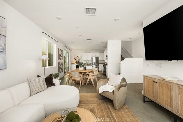 24557 Sonieta Court, Corona, CA 92883