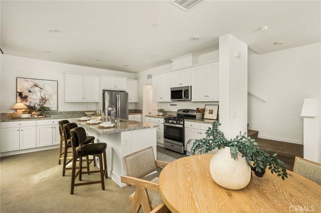24557 Sonieta Court, Corona, CA 92883