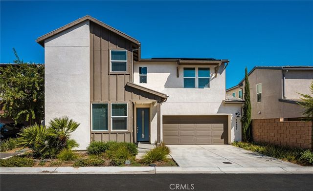 24557 Sonieta Court, Corona, CA 92883
