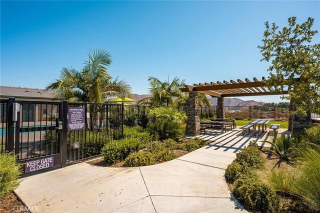 24557 Sonieta Court, Corona, CA 92883