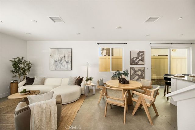 24557 Sonieta Court, Corona, CA 92883