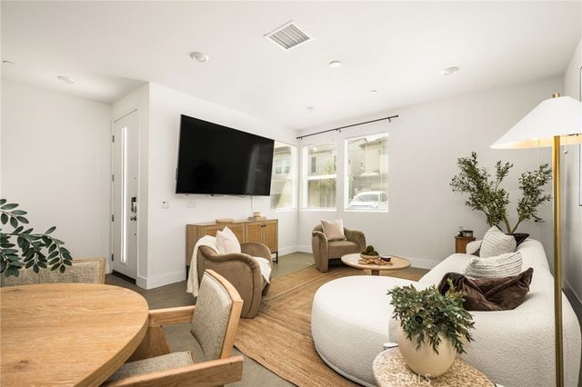 24557 Sonieta Court, Corona, CA 92883