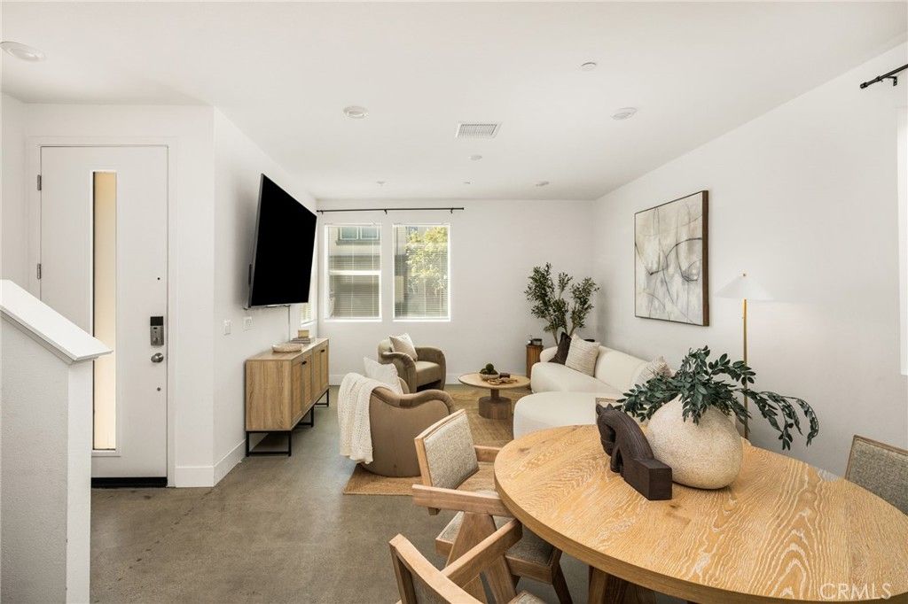 24557 Sonieta Court, Corona, CA 92883 — photo 5