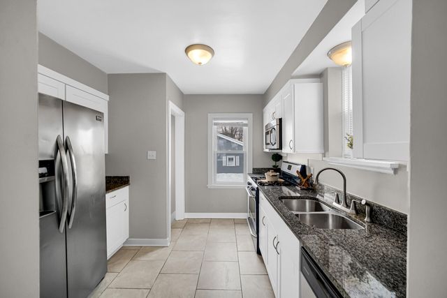 1334 Lake Avenue, Whiting, IN 46394