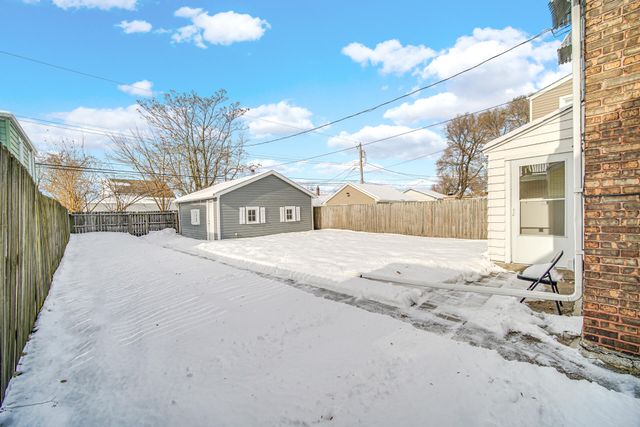 1334 Lake Avenue, Whiting, IN 46394