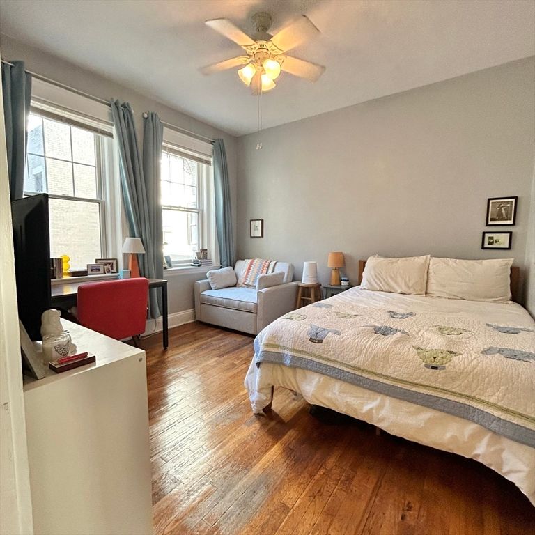 1572 Commonwealth Ave 3, Boston, MA 02135