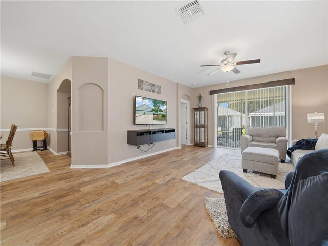6936 SURREY OAK DRIVE, Apollo Beach, FL 33572