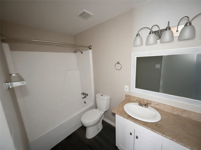 1900 W Taylor Street 2, Sherman, TX 75092