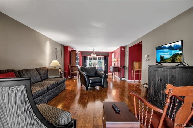 32 Bernhardt Drive 5, Amherst, NY 14226