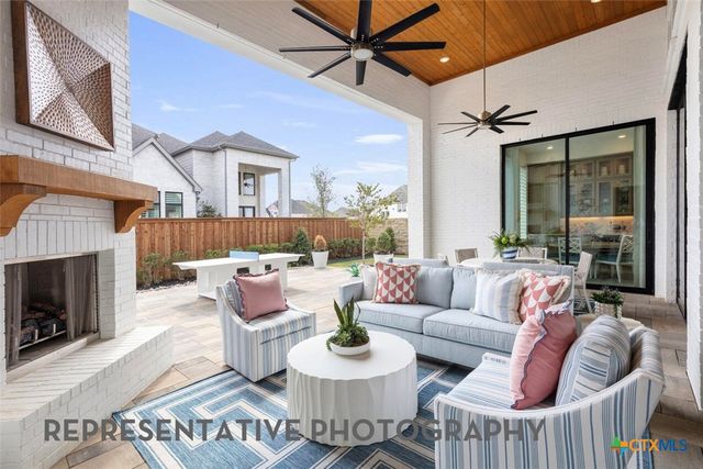 260 Jates Field Bend, Liberty Hill, TX 78642