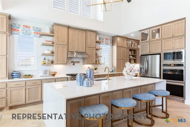 260 Jates Field Bend, Liberty Hill, TX 78642