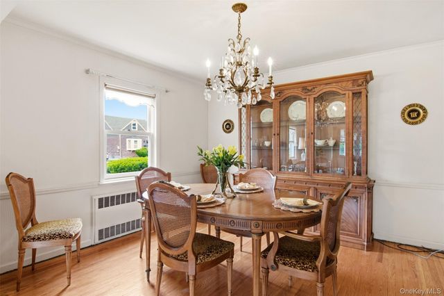 1001 N 4th Street, New Hyde Park, NY 11040