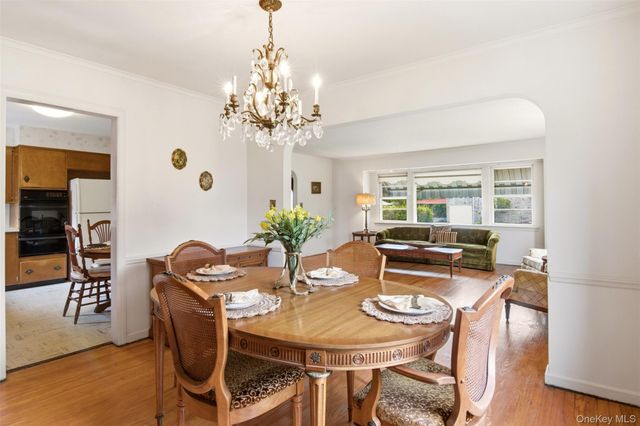 1001 N 4th Street, New Hyde Park, NY 11040
