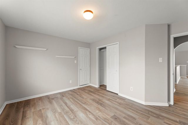 8911 Willow Wind Lane, Houston, TX 77083