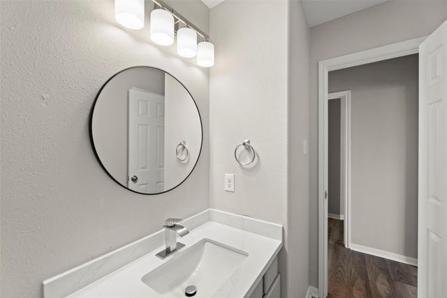 8911 Willow Wind Lane, Houston, TX 77083