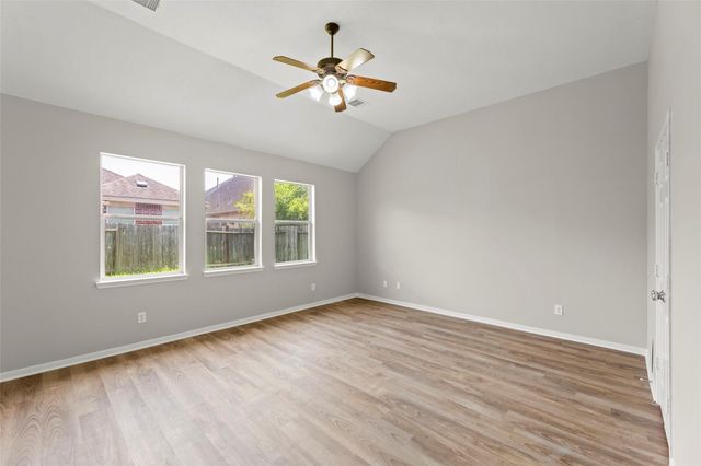 8911 Willow Wind Lane, Houston, TX 77083