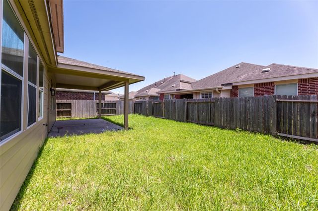 8911 Willow Wind Lane, Houston, TX 77083