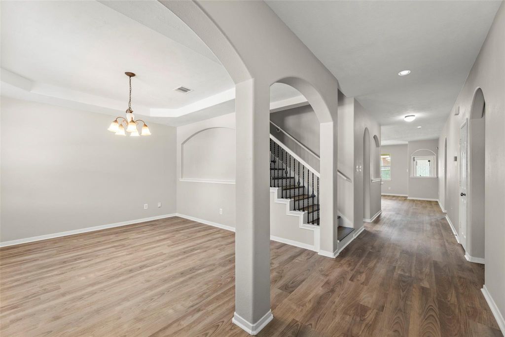 8911 Willow Wind Lane, Houston, TX 77083