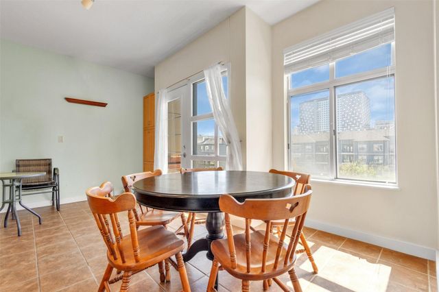 711 W 26th ST 607, Austin, TX 78705