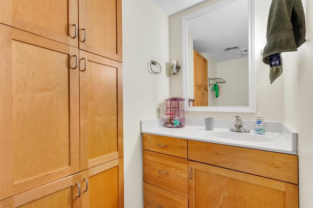 711 W 26th ST 607, Austin, TX 78705