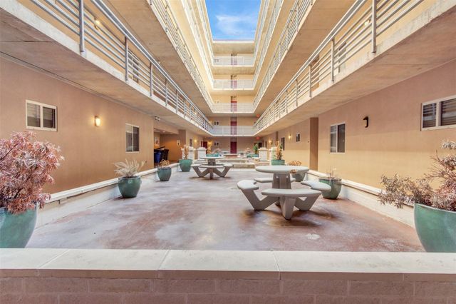 711 W 26th ST 607, Austin, TX 78705