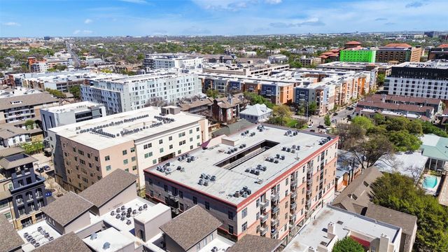 711 W 26th ST 607, Austin, TX 78705