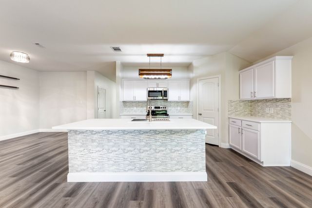 2254 Bryant Lane, Fate, TX 75189