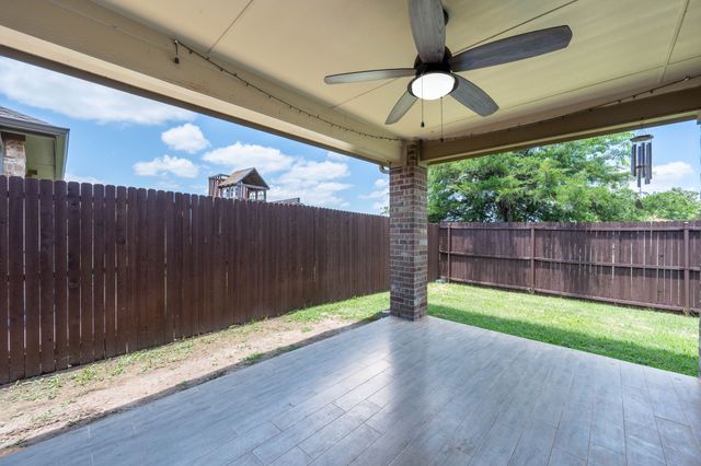 2254 Bryant Lane, Fate, TX 75189