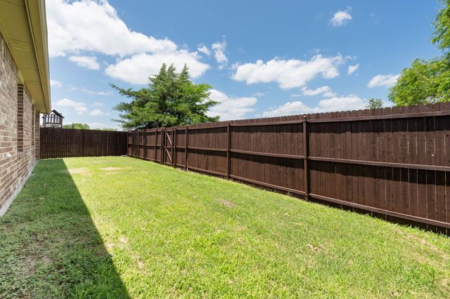 2254 Bryant Lane, Fate, TX 75189