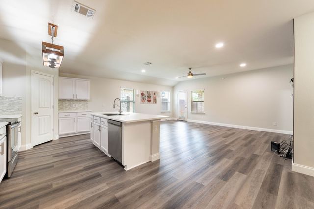 2254 Bryant Lane, Fate, TX 75189
