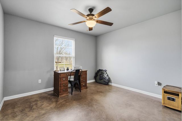 1052 VZ County Road 3208, Wills Point, TX 75169