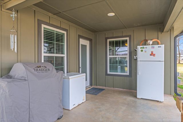 1052 VZ County Road 3208, Wills Point, TX 75169