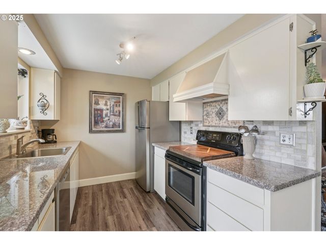 404 Sw 11TH St, Battle Ground, WA 98604