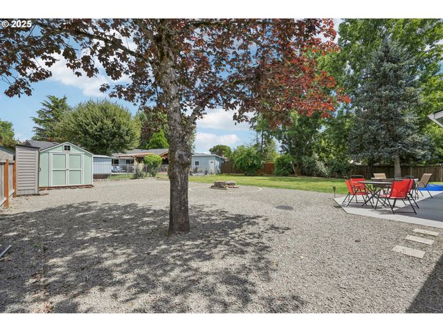 404 Sw 11TH St, Battle Ground, WA 98604