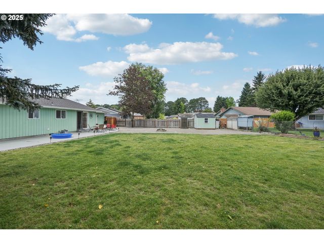 404 Sw 11TH St, Battle Ground, WA 98604