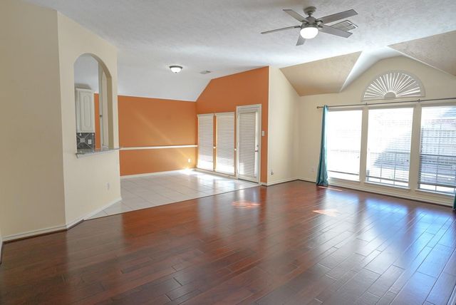 6006 Country Ridge Drive, Richmond, TX 77469