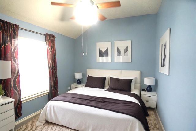 6006 Country Ridge Drive, Richmond, TX 77469