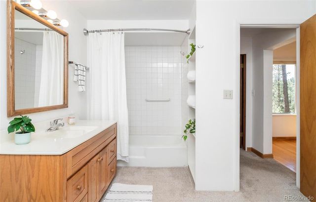 25997 Mountain View Road, Golden, CO 80401