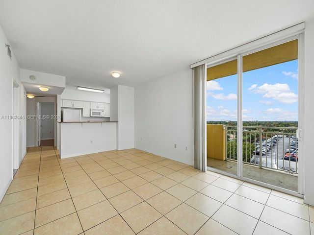 215 SW 42nd Ave 801, Miami, FL 33134